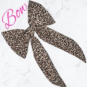 Large Hair bow - leopard print